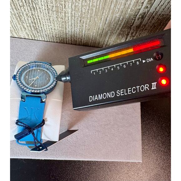 Stunning Kabifan Blue Moissanite Adjustable Wristwatch - New in Box main image 4